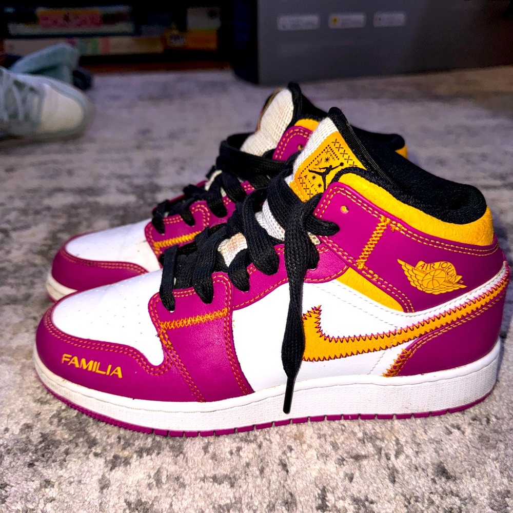 Dia de los muertos jordan 1 mid